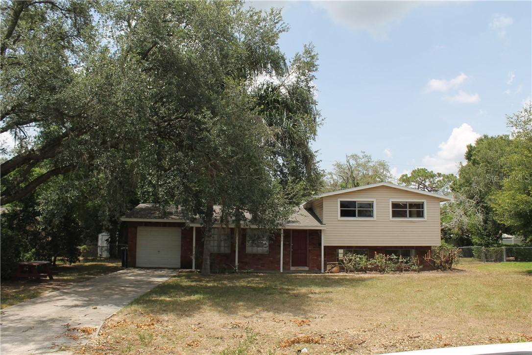 308 Terrace Dr., Brandon, FL 33510