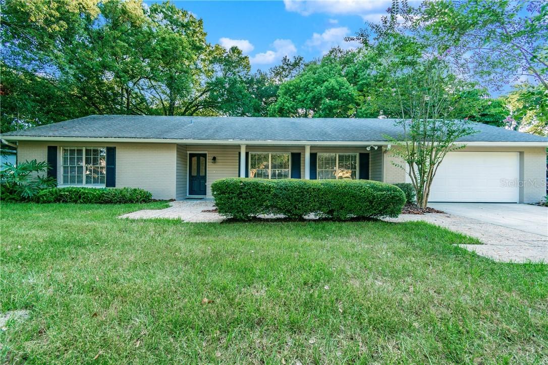 13504 Little Lake Pl., Tampa, FL 33613