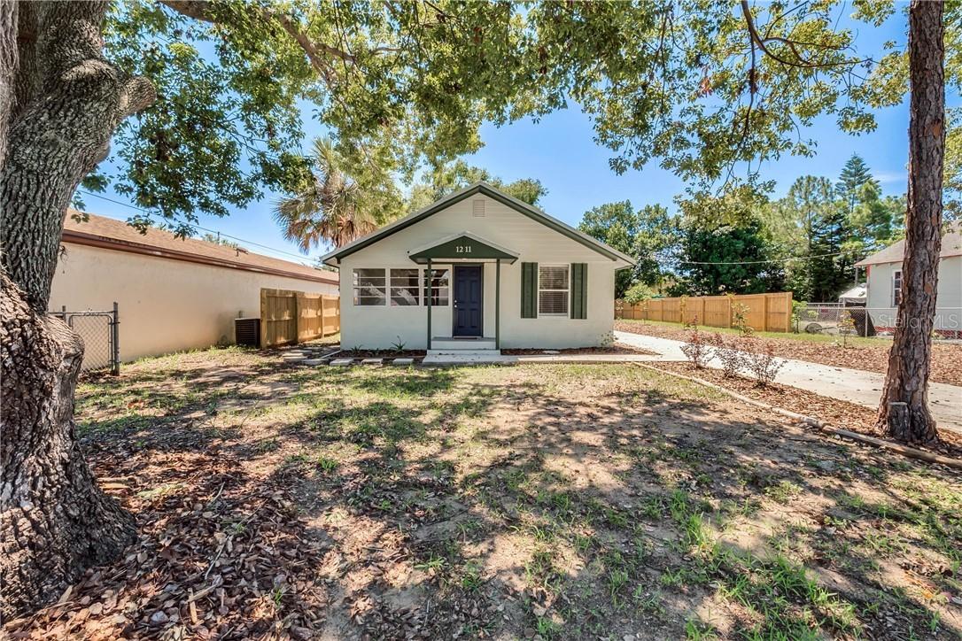 1211 Morin St., Eustis, FL 32726