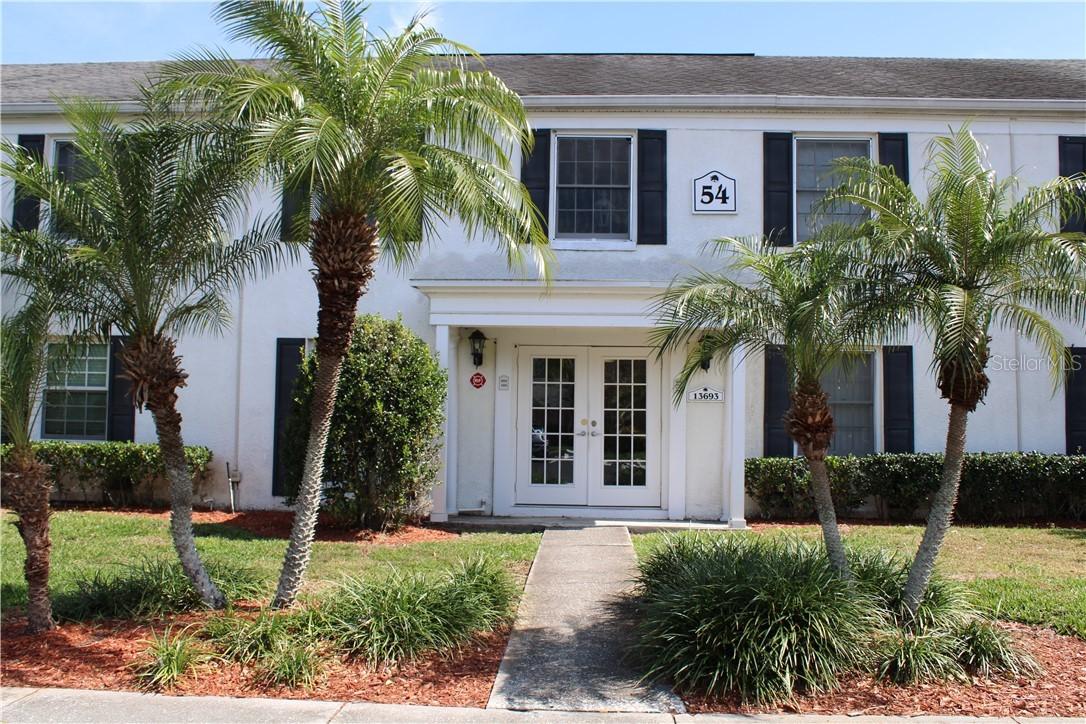 13693 Orange Sunset Dr. #103, Tampa, FL 33618