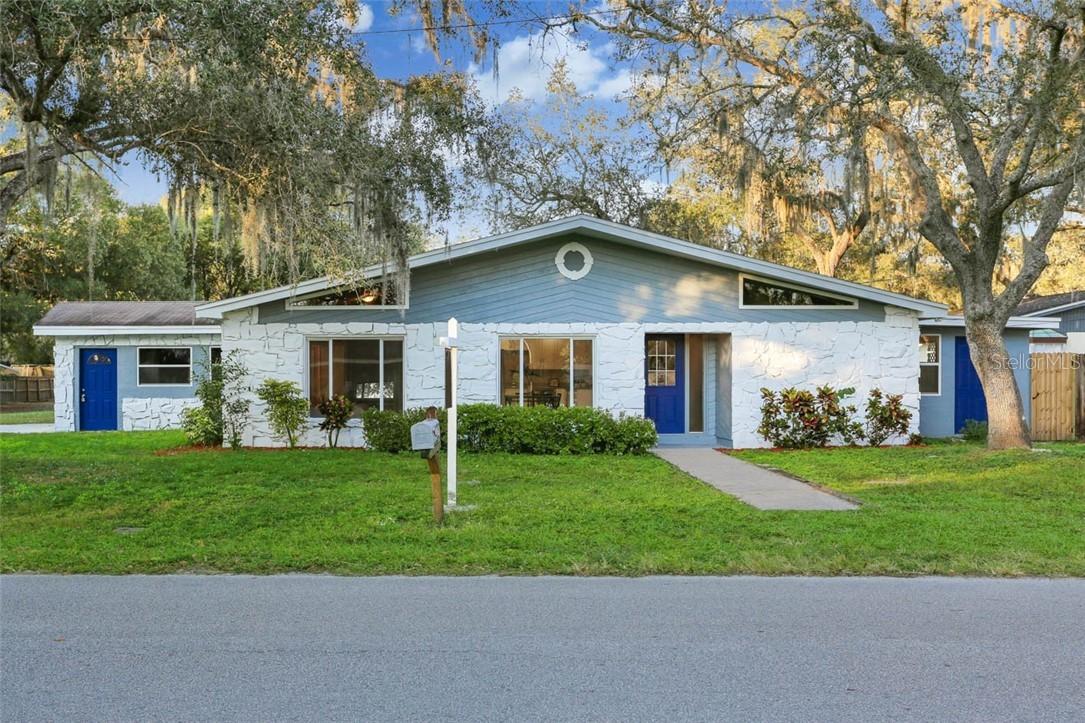 2105 S Village Ave., Tampa, FL 33612