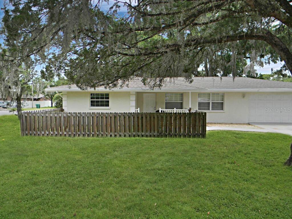 5111 19th St., Zephyrhills, FL 33542