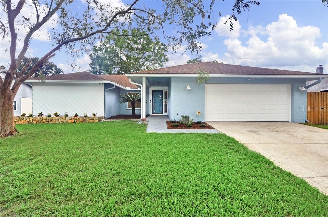 18322 Swan Lake Dr., Lutz, FL 33549