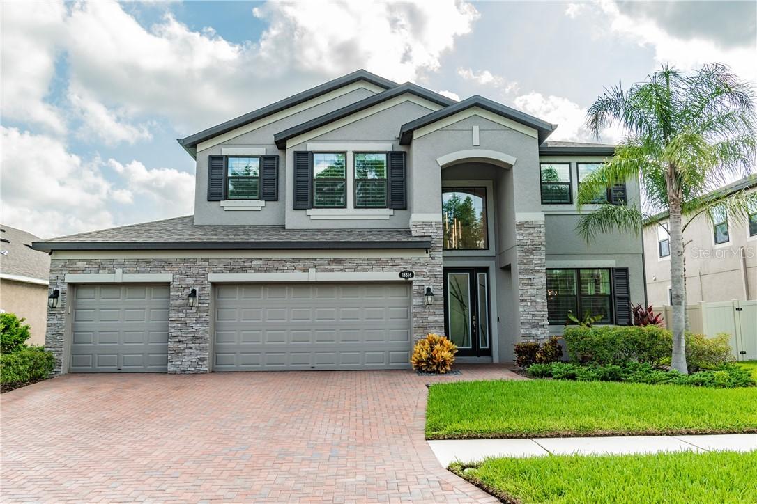 18516 Roseate Dr., Lutz, FL 33558