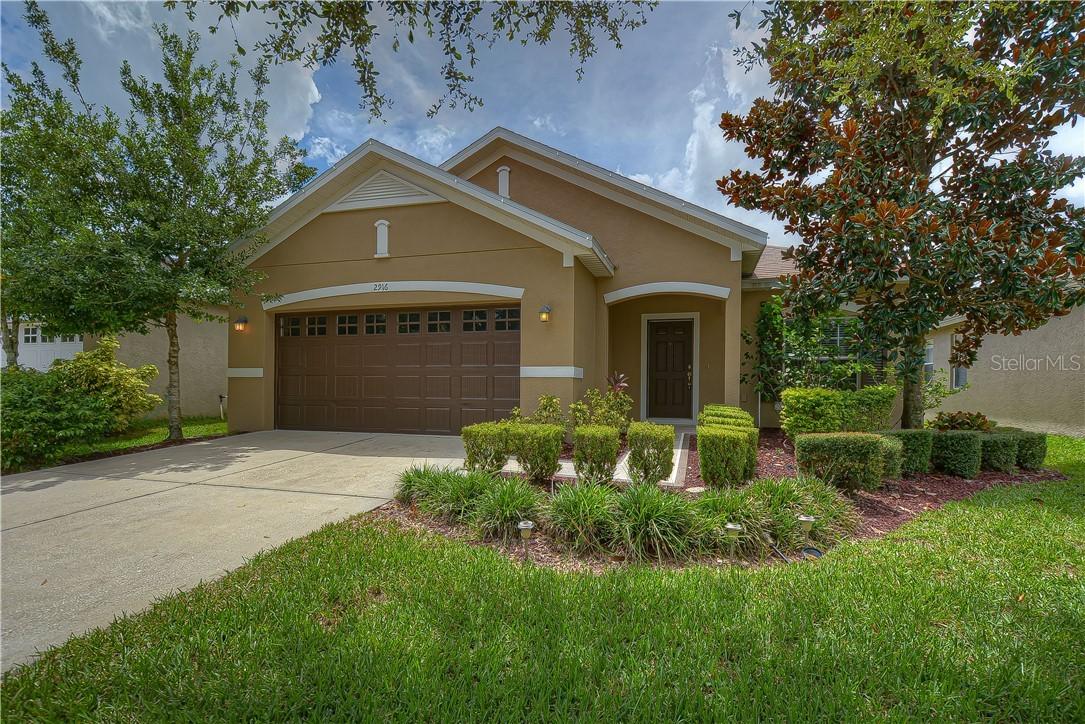 2916 Winglewood Cir., Lutz, FL 33558