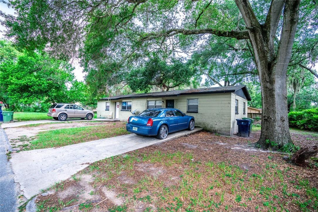 9502 N 11th St., Tampa, FL 33612