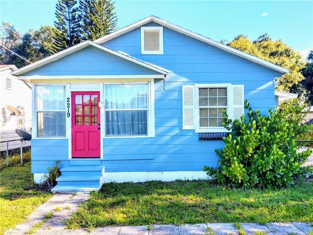 2219 Thrace St., Tampa, FL 33605