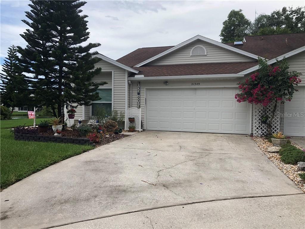 21349 Aaron Ct., Lutz, FL 33549