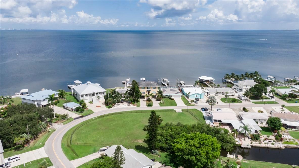 West Shell Point Road, Ruskin, FL 33570