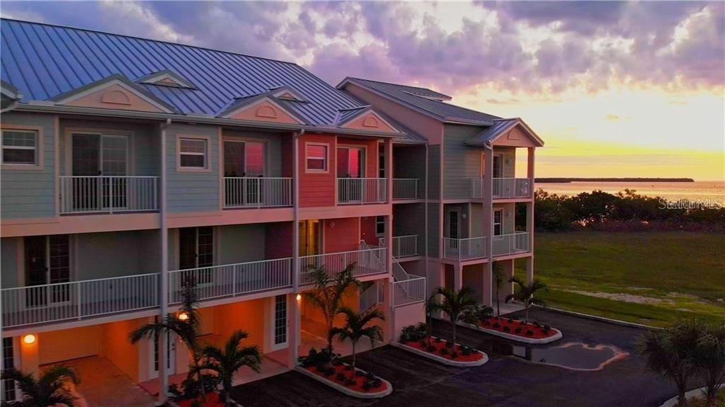 3266 Mangrove Point Dr. #3260, Ruskin, FL 33570