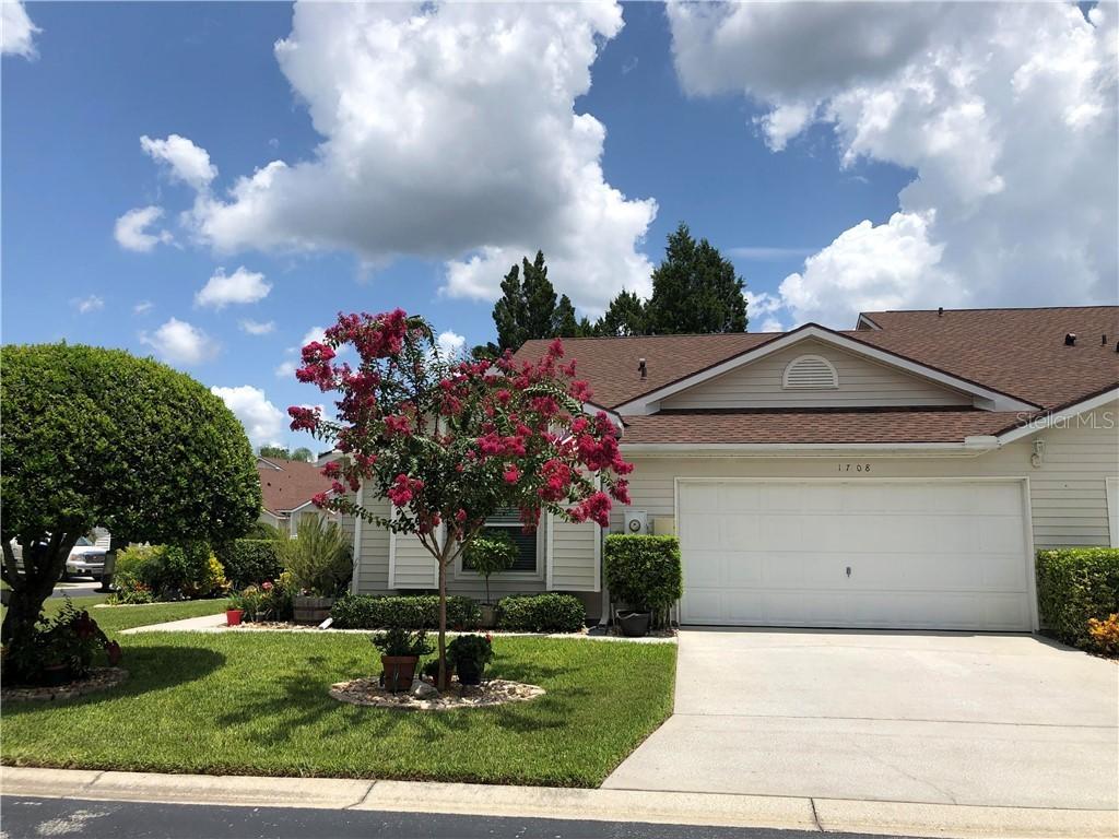 1708 Lake Heron Dr., Lutz, FL 33549