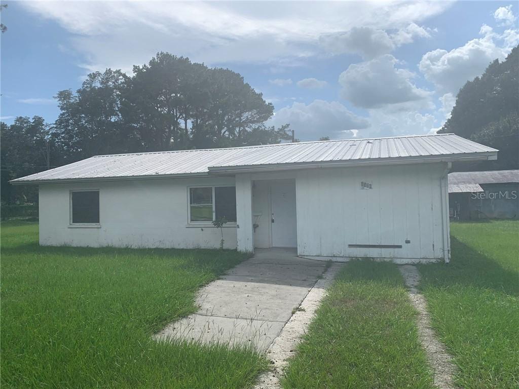 2526 Dad Weldon Rd., Dover, FL 33527
