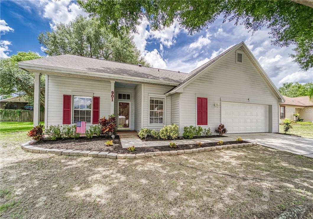 901 Greenbelt Cir., Brandon, FL 33510