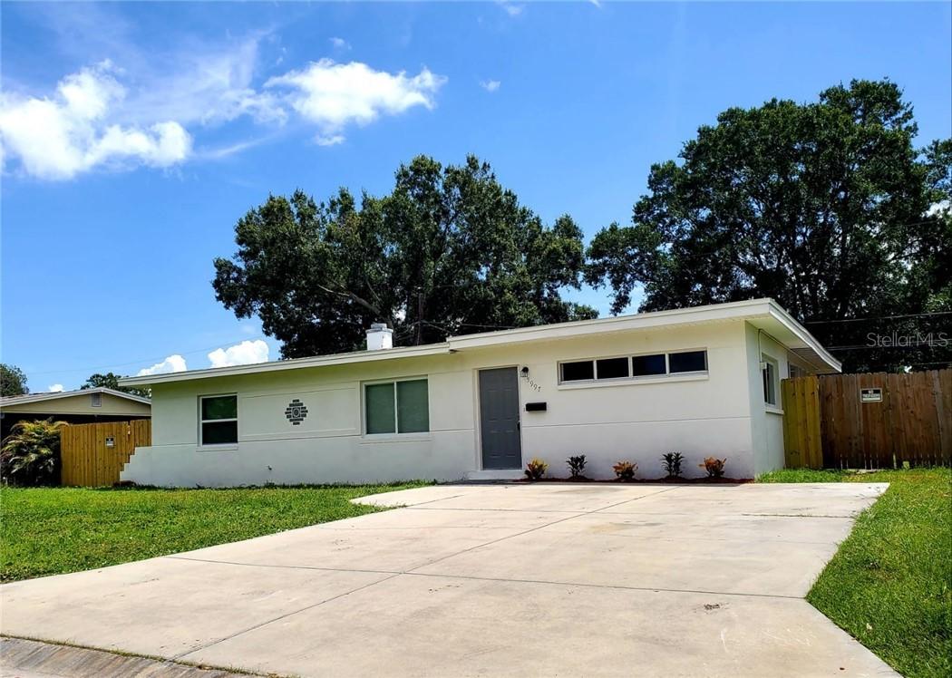 5997 13th St., St Petersburg, FL 33703