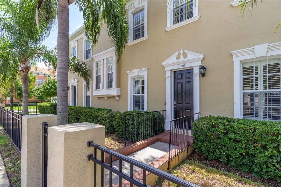 1003 Edison Park Ct., Tampa, FL 33606