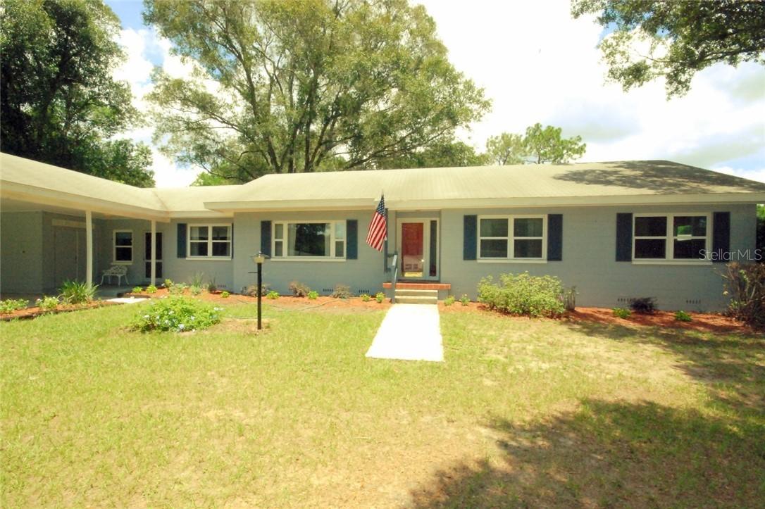 506 Rosier Rd., Brandon, FL 33510