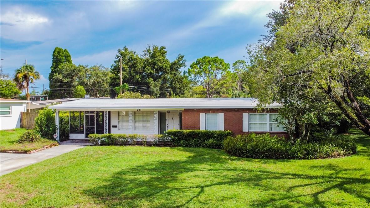 211 Holland Ave., Temple Terrace, FL 33617