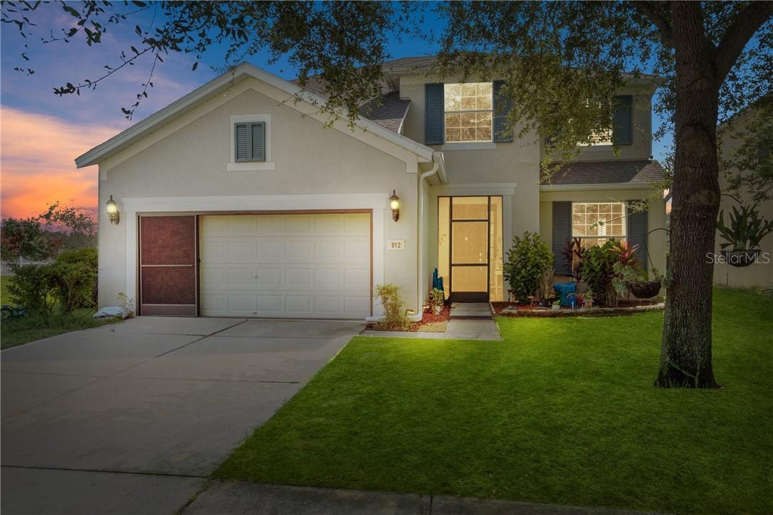 912 Nodding Shade Dr, Brooksville, FL 34604