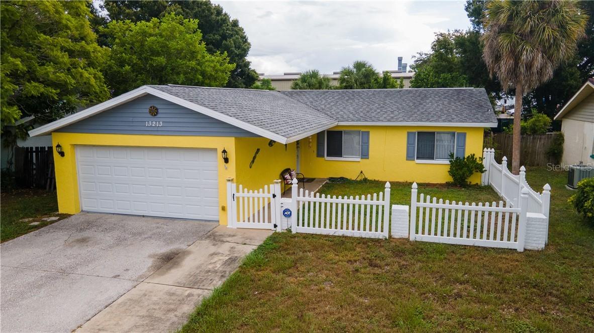 13213 Cumberland Dr., Largo, FL 33773