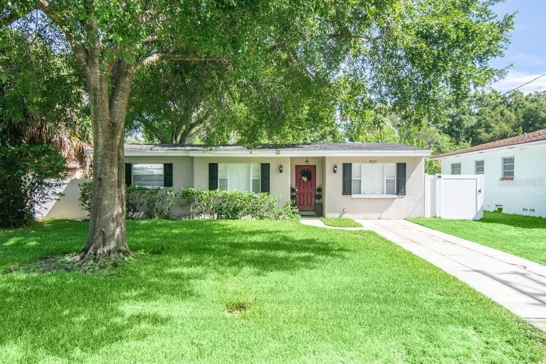 3117 W Gray St., Tampa, FL 33609