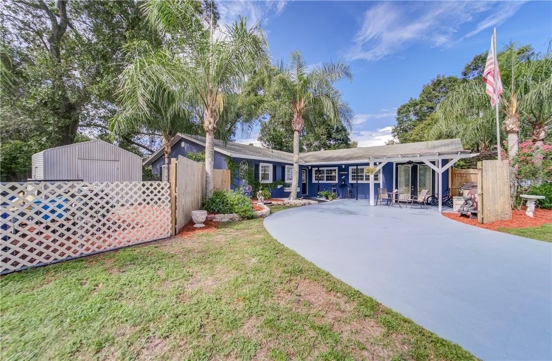 413 Cranberry Ln., Brandon, FL 33510