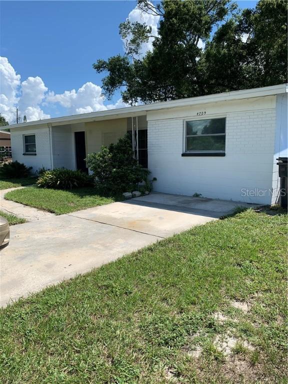 4709 Town N Country Blvd., Tampa, FL 33615