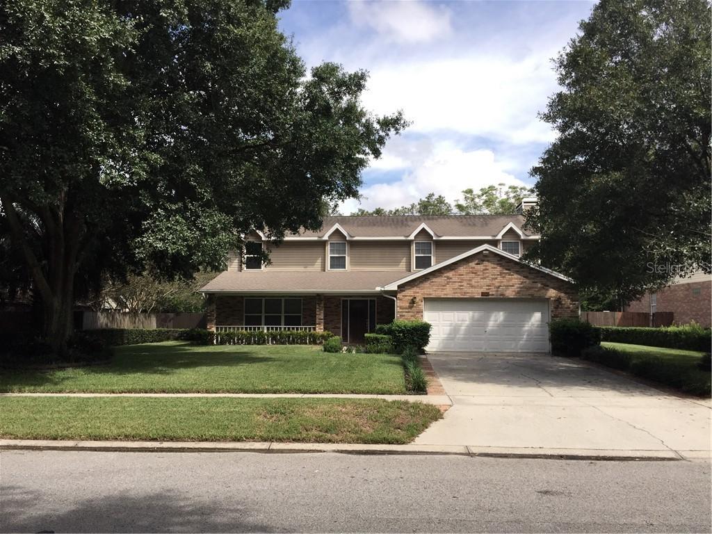 9308 Alanbrooke St., Temple Terrace, FL 33637