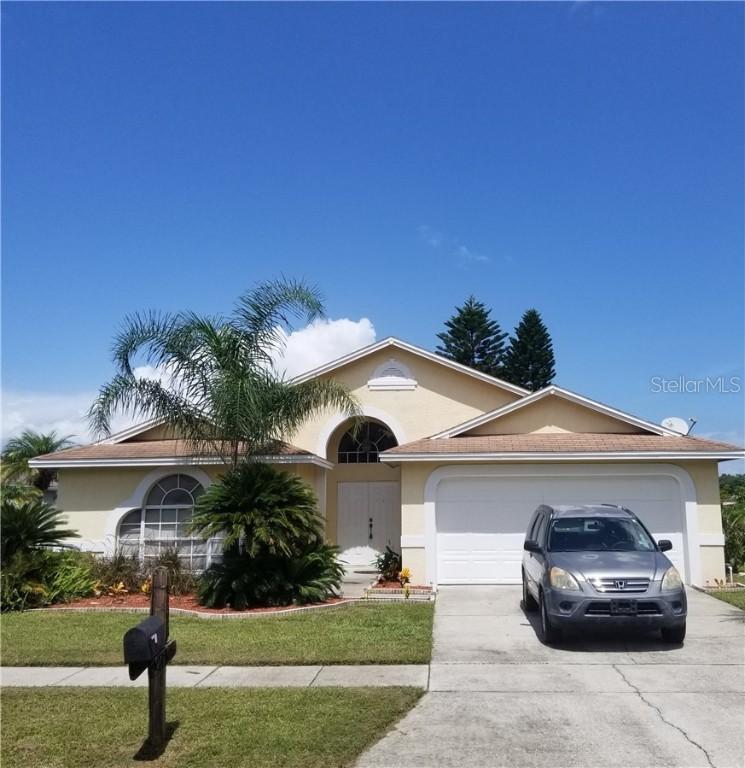 2019 Elk Spring Dr., Brandon, FL 33511