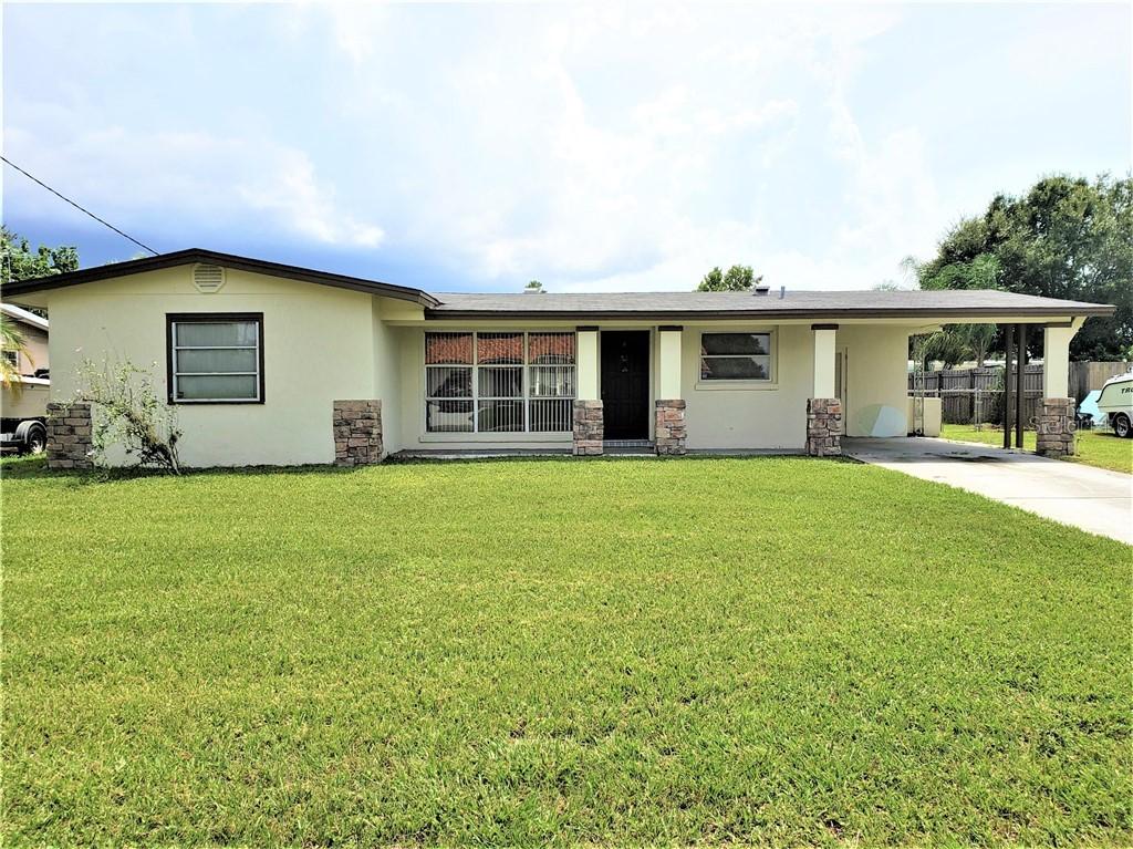 528 Fairfax Ln., Apollo Beach, FL 33572