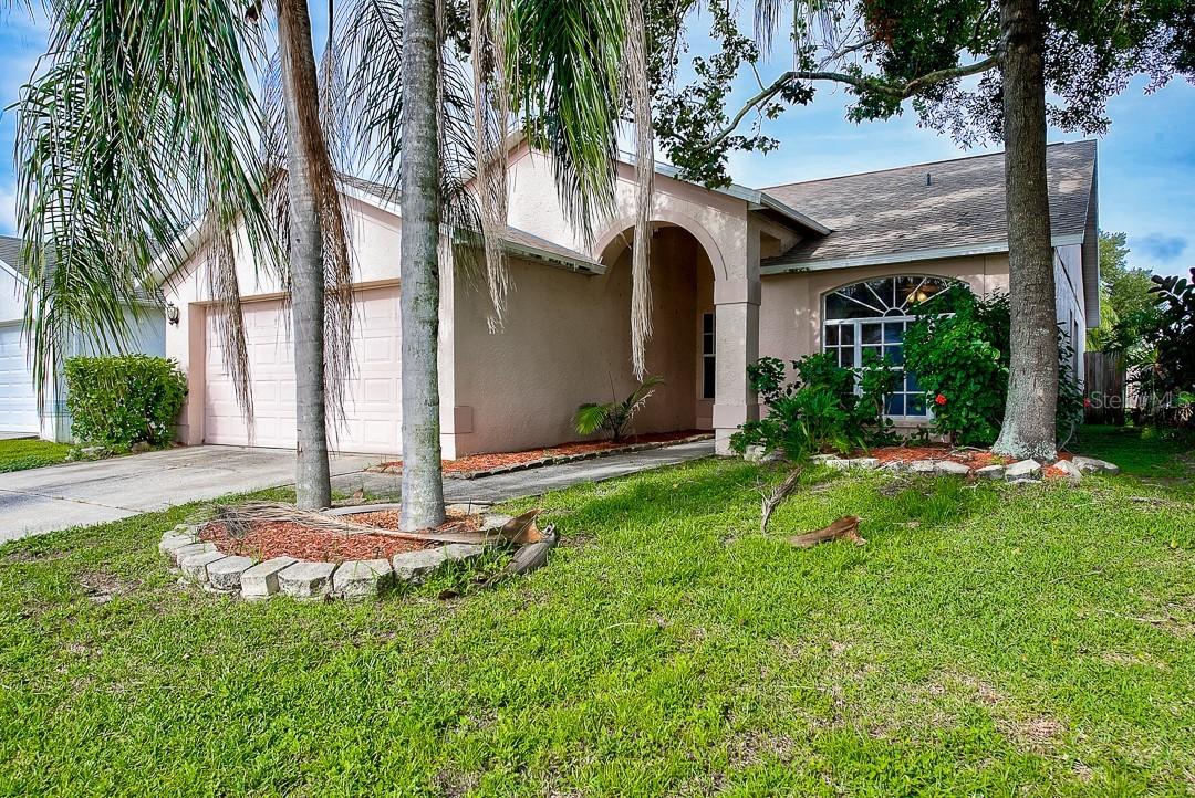 8710 Huntfield St., Tampa, FL 33635