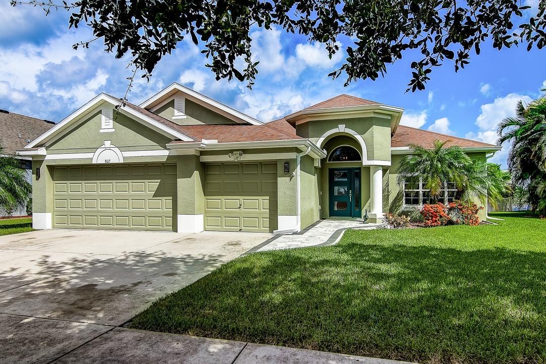 807 Seminole Sky Dr., Ruskin, FL 33570