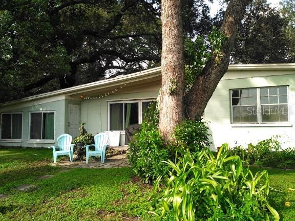 2112 W Hiawatha St., Tampa, FL 33604