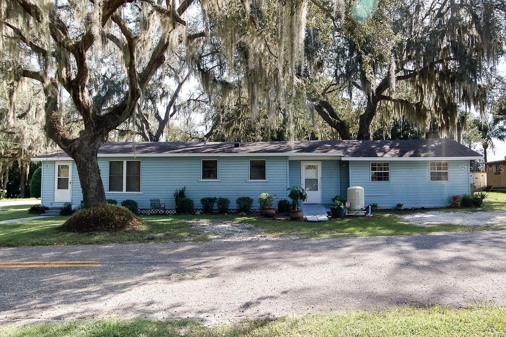 1611 Indian Tr., Leesburg, FL 34748