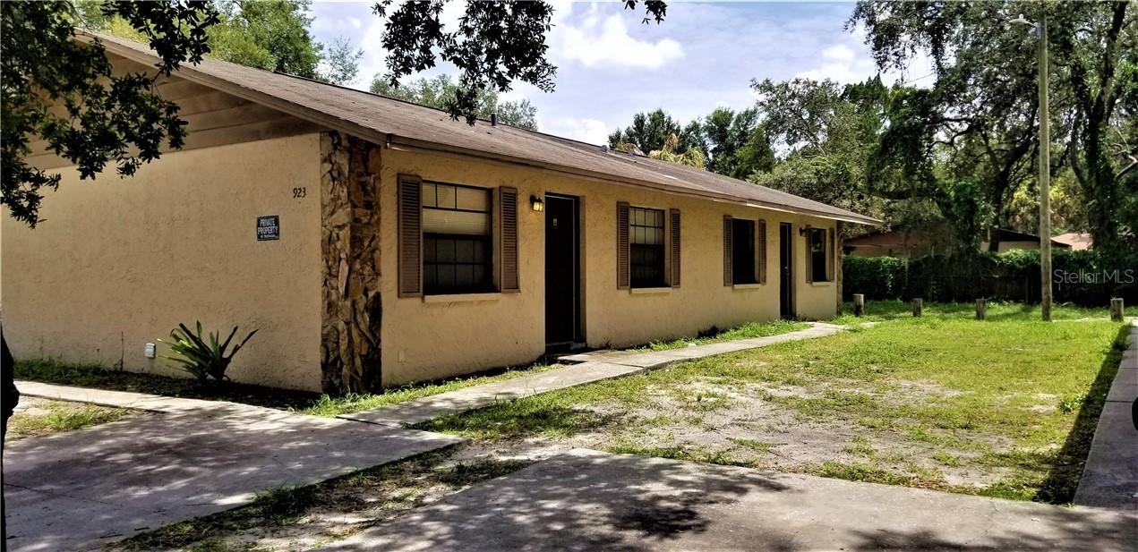 923 E Poinsettia Ave. #A & B, Tampa, FL 33612