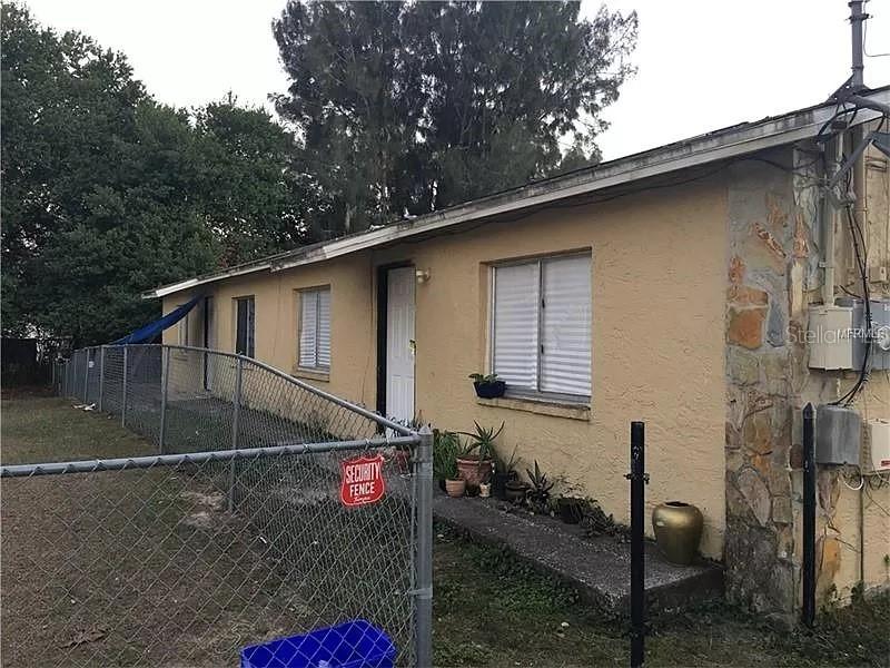3411 N Garrison St., Tampa, FL 33619