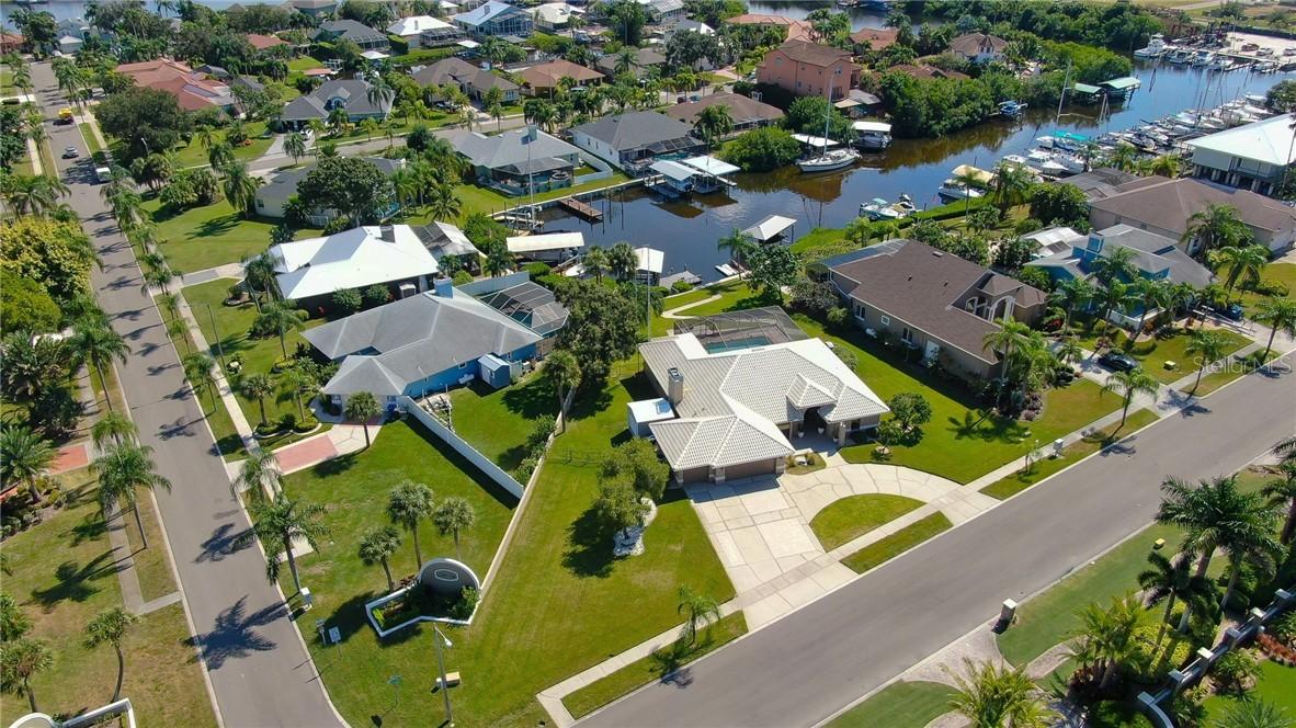 6515 Surfside Blvd., Apollo Beach, FL 33572