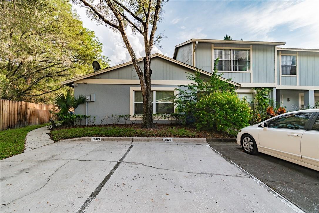 15621 Morning Dr., Lutz, FL 33559