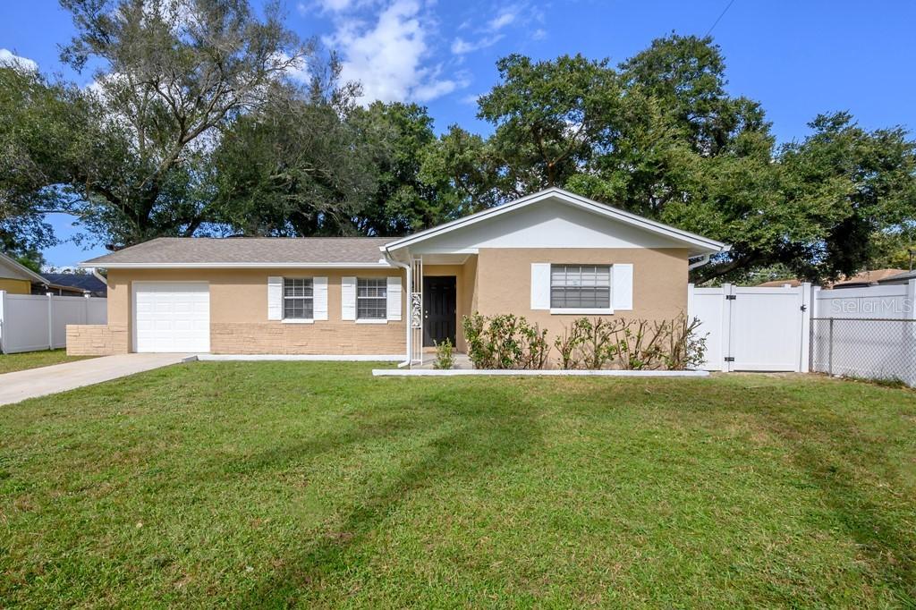 4426 Dolphin Dr., Tampa, FL 33617