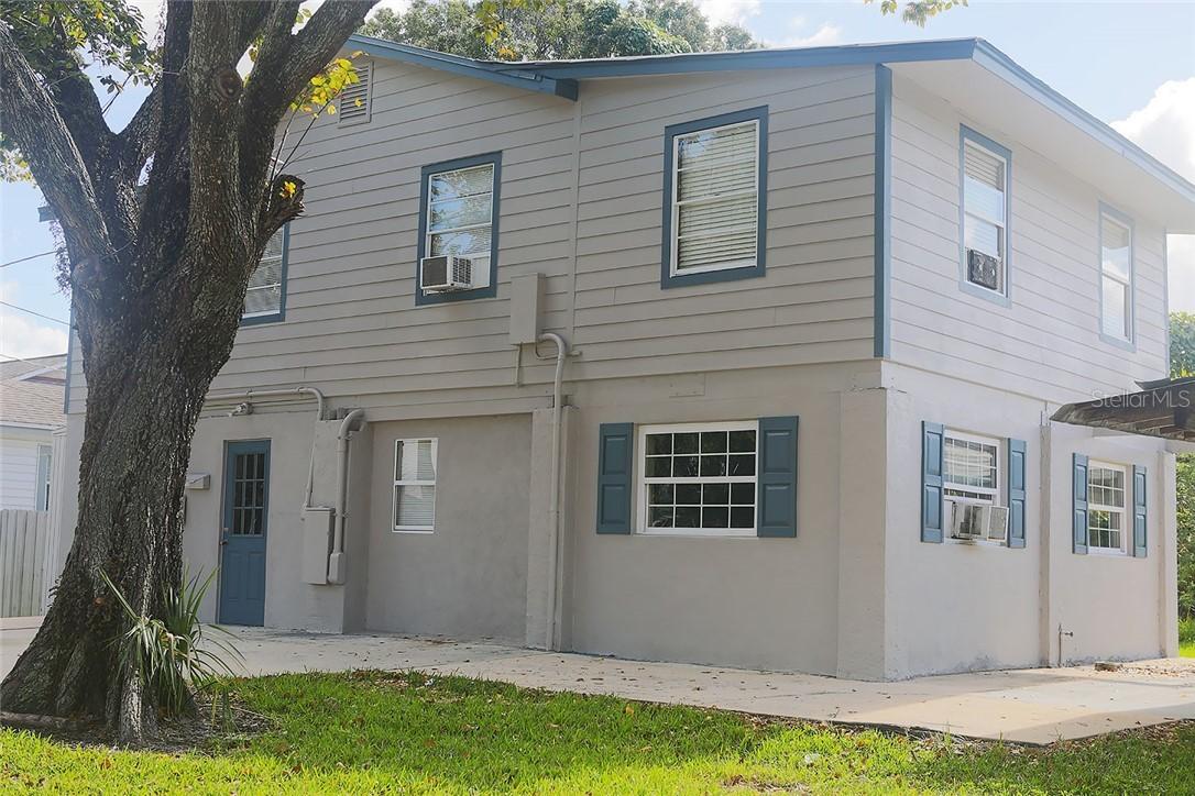 2201 Thrace St., Tampa, FL 33605