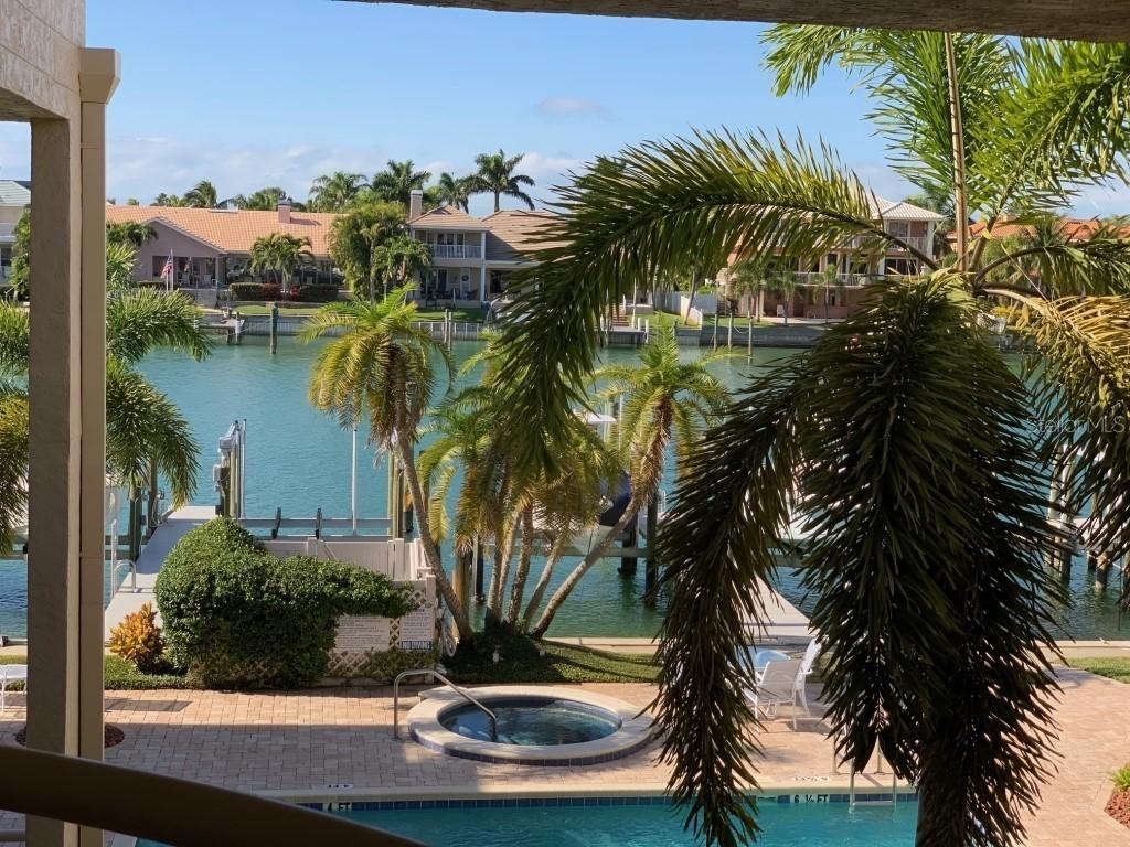 722 Pinellas Bayway #104, Tierra Verde, FL 33715