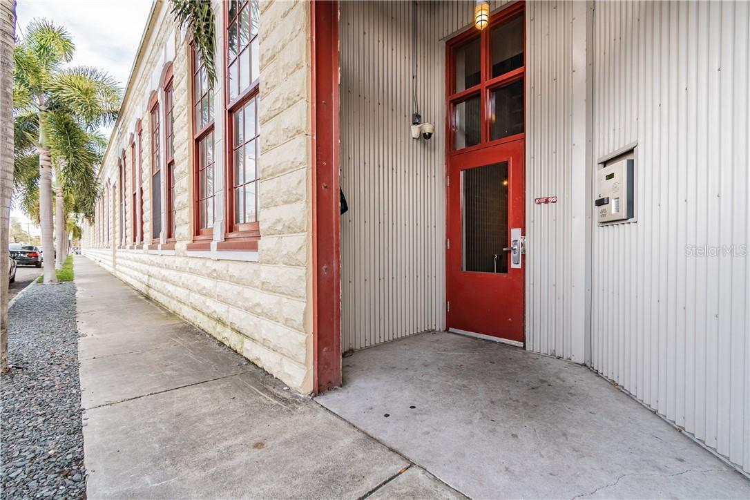 2001 E 2nd Ave. #5, Tampa, FL 33605