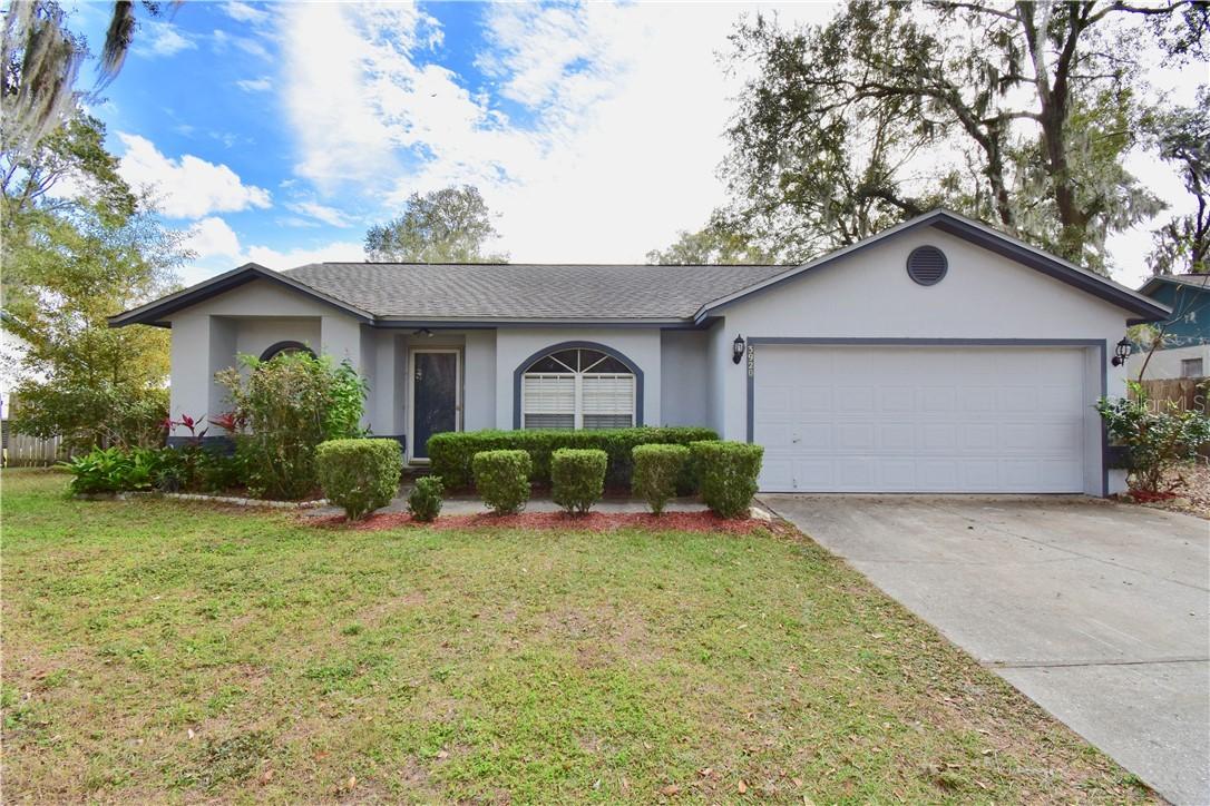 3920 Creek Woods Dr., Plant City, FL 33563