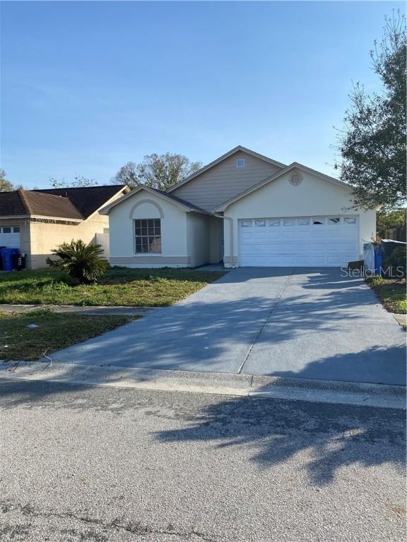 1735 Tarah Trace Dr., Brandon, FL 33510