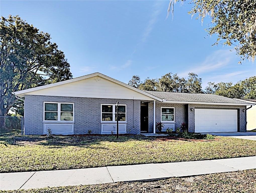911 Tangelo St., Brandon, FL 33510