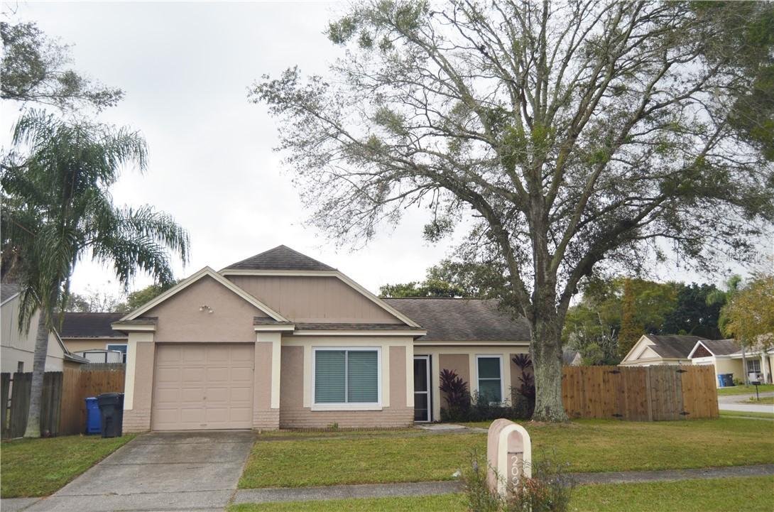 2001 Paladin Ct., Valrico, FL 33594