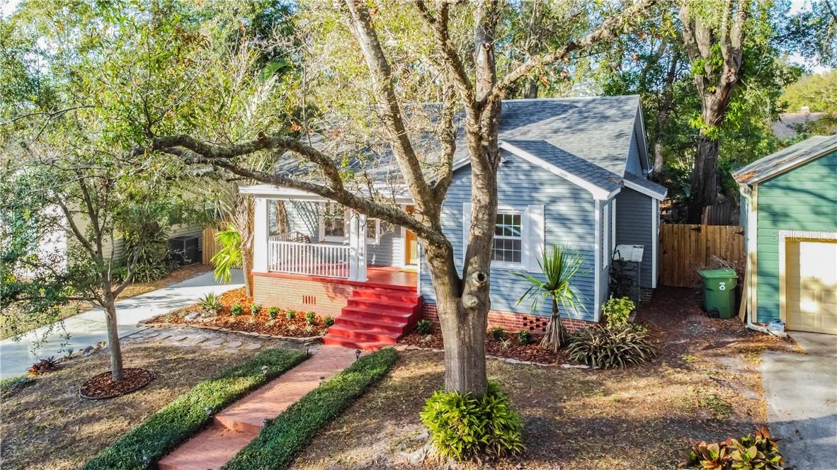 1024 E Henry Ave., Tampa, FL 33604