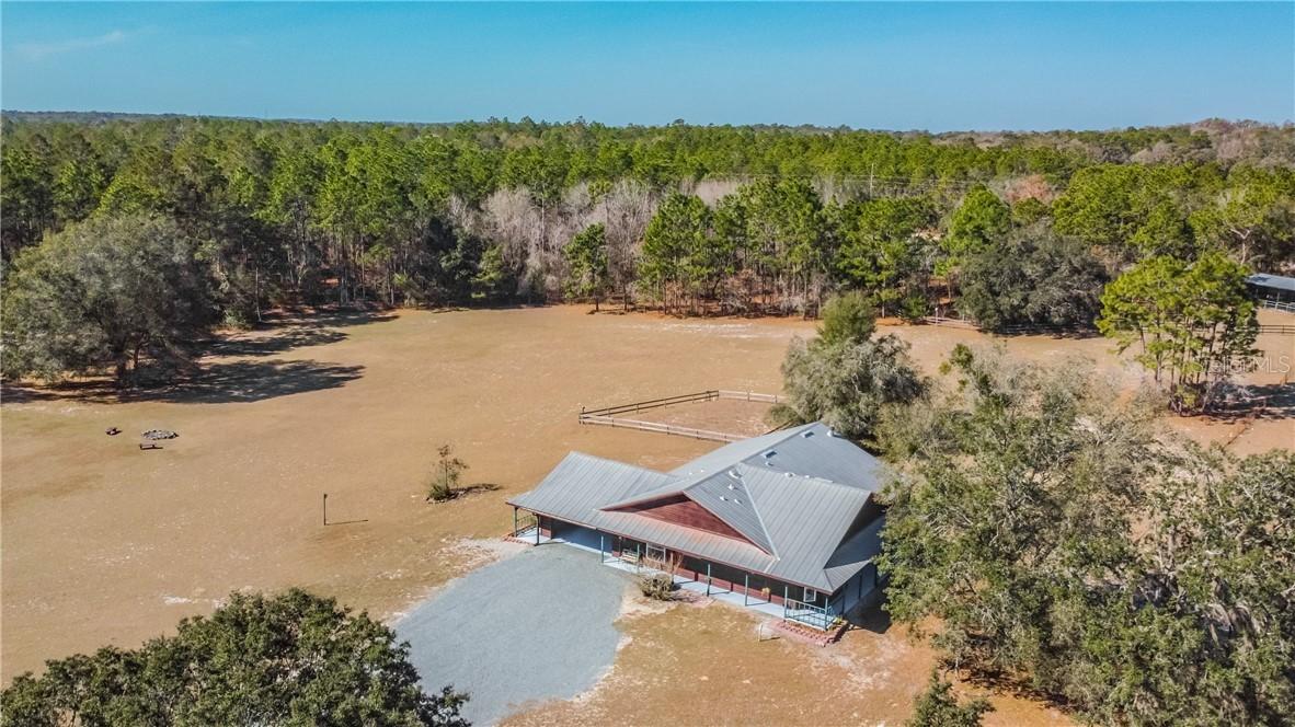 26265 Broken Arrow Path, Brooksville, FL 34601