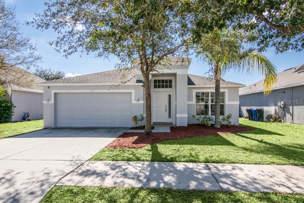 2232 Roanoke Springs Dr., Ruskin, FL 33570