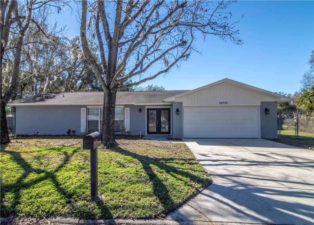 26752 Hickory Loop, Lutz, FL 33559
