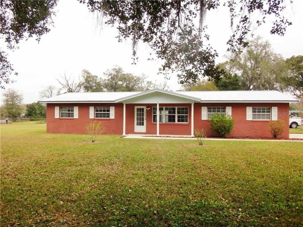 4202 Thonotosassa Rd., Plant City, FL 33565